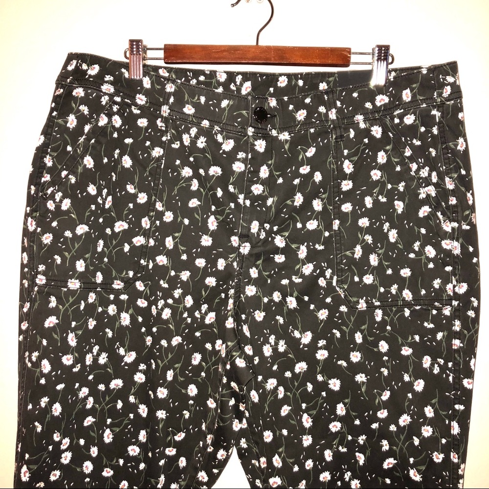 Floral Utility Skinny Pant - Lane Bryant - NWT